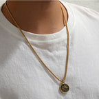Vintage compass necklace - Pindu